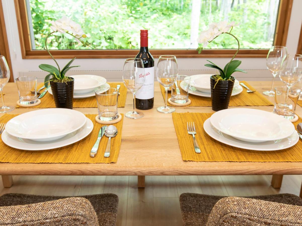 Birchwood Chalet Нисэко Экстерьер фото